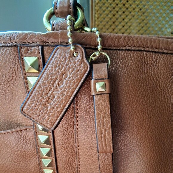 NEW COACH TAN LEATHER HANDBAG GOLD HARDWARE GOLD GROMMETS COACH BOX - Picture 8 of 11